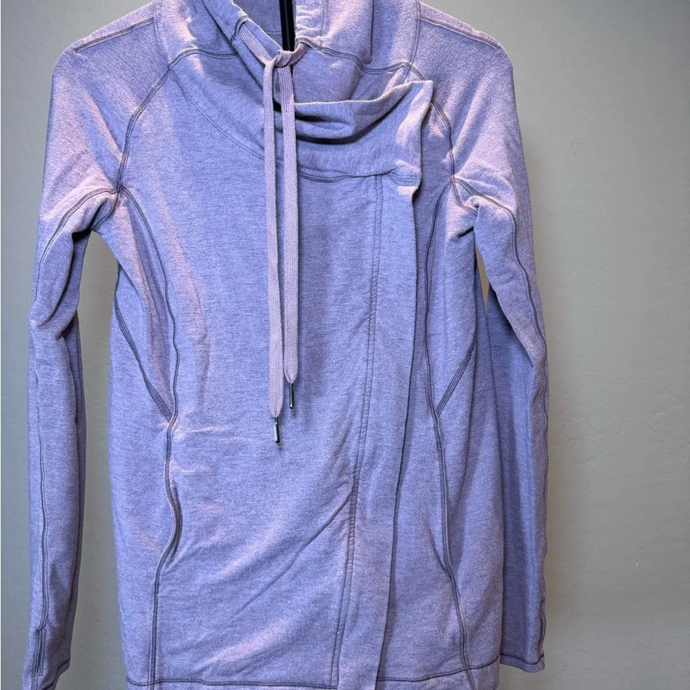 lululemon athletica Coast‎ Easy Wrap Heather Misty Merlot, Size 4